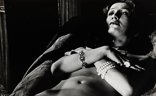 Senza titolo, Daria Nicolodi in “La proprietà non è più un furto”