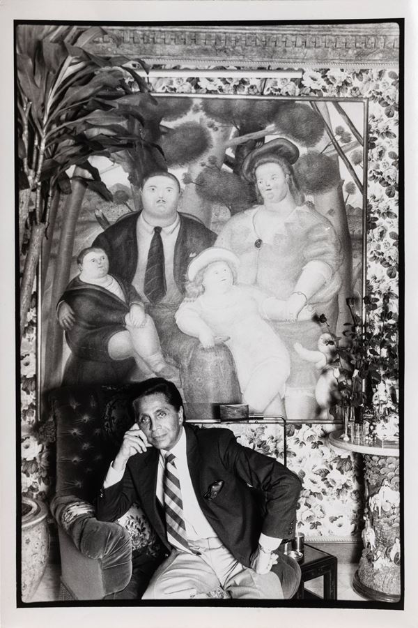 Marinetta Saglio - Valentino Garavani, alle spalle Botero