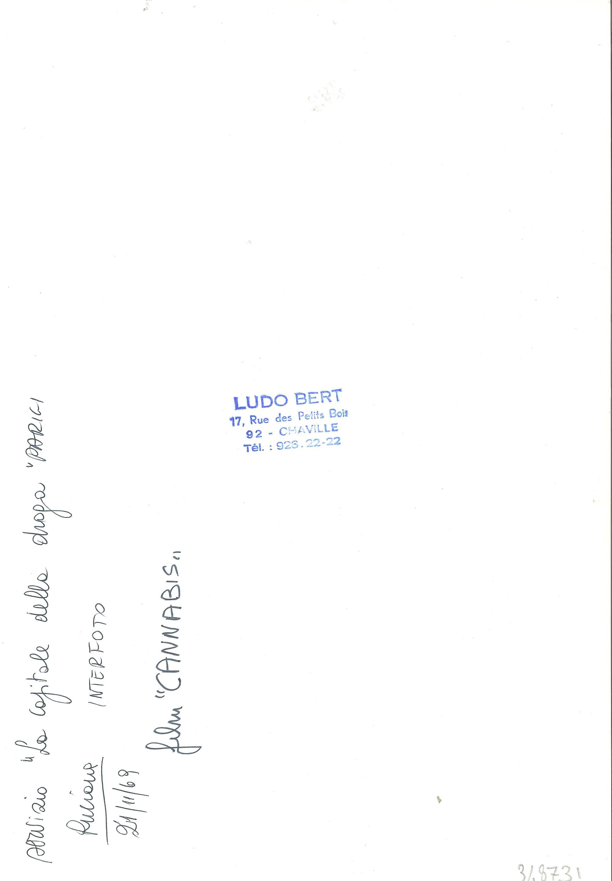 Senza titolo, scena dal film “Cannabis”