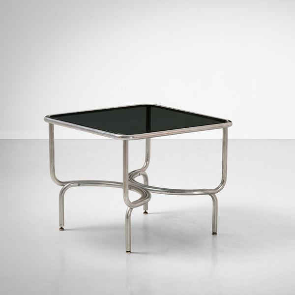 Gae Aulenti - Tavolo della seria Locus Solus