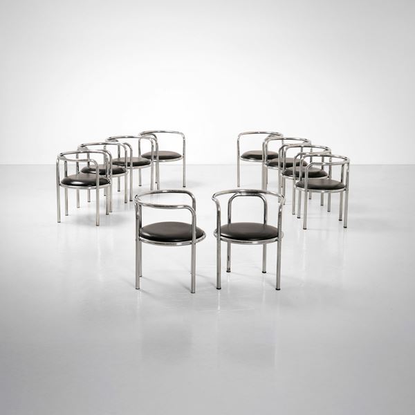 Dieci sedie della serie Locus Solus