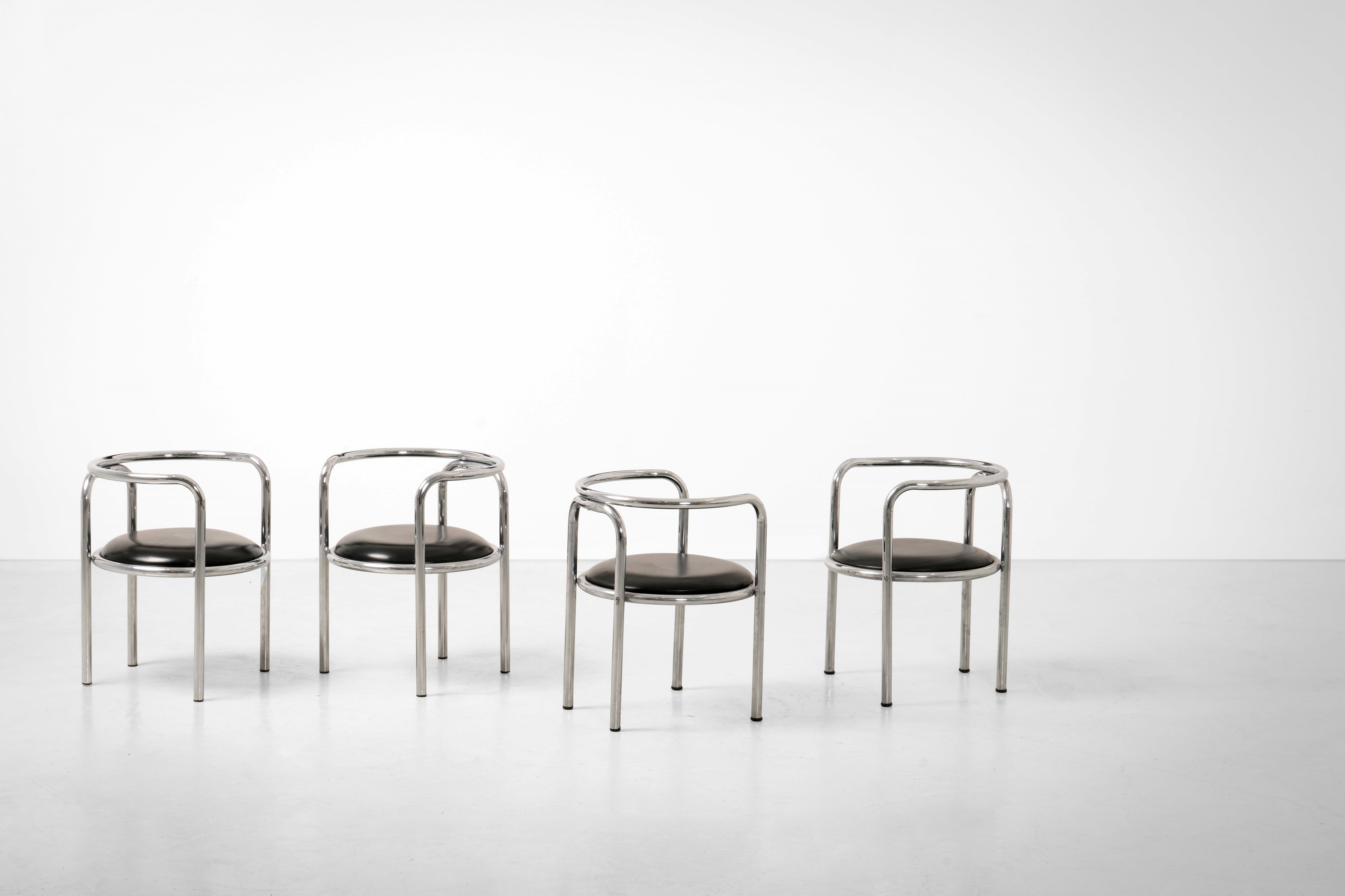 Gae Aulenti - Dieci sedie della serie Locus Solus, metallo tubolare cromato e rivestimento in ska...