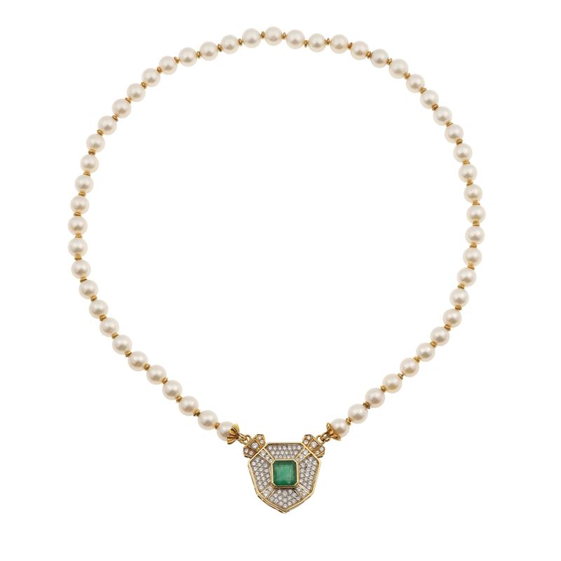 Cultured pearl, diamond, emerald and gold necklace  - Auction Fine Jewellery - Cambi Casa d'Aste