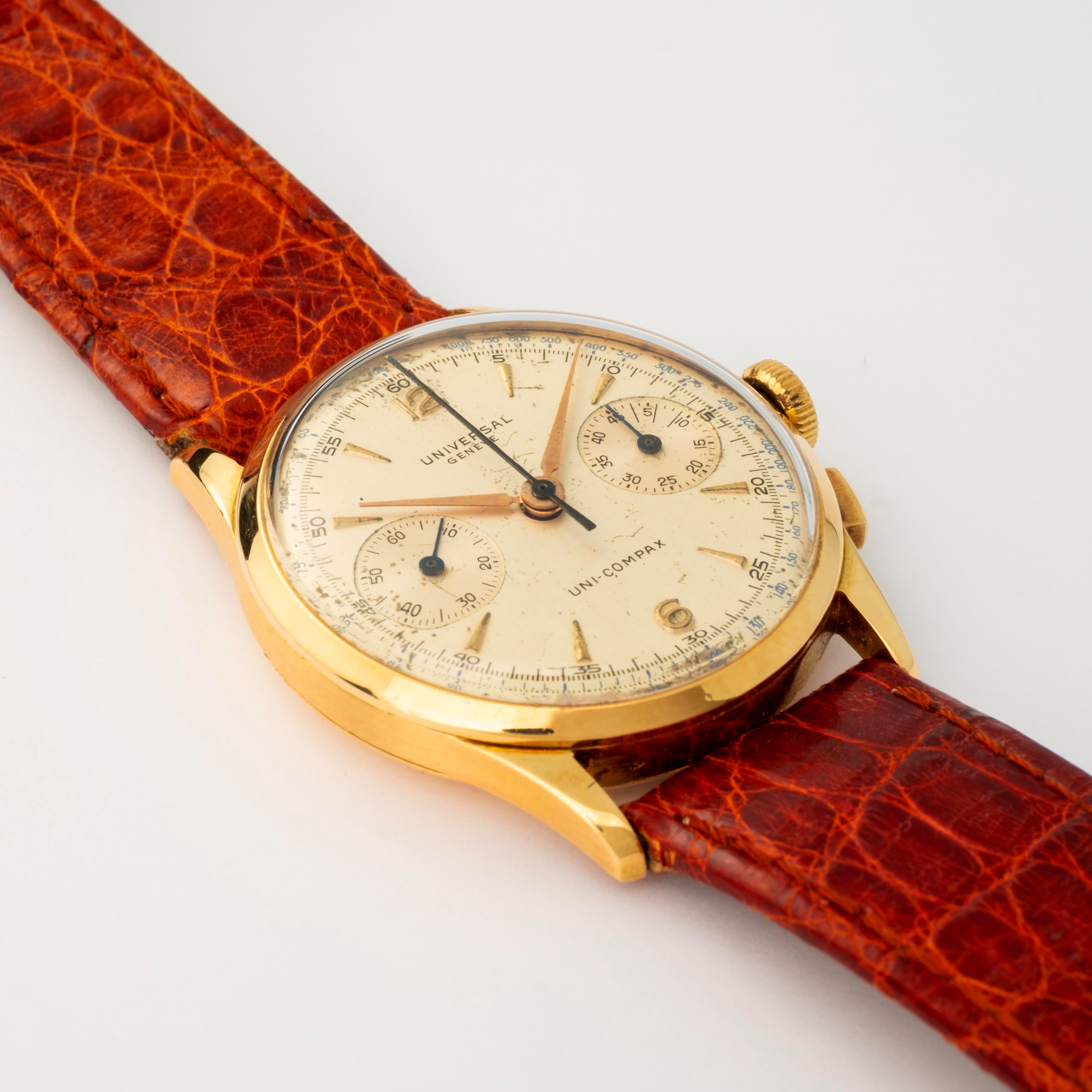 Universal Genève - Cronografo Uni-compax in oro giallo 18k con quadrante argentato, circa 1940
