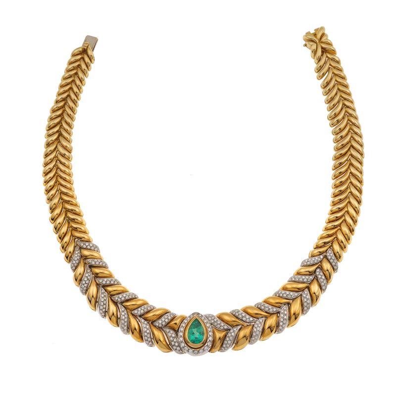 Brilliant-cut diamond, emerald and gold necklace  - Auction Fine Jewellery - Cambi Casa d'Aste
