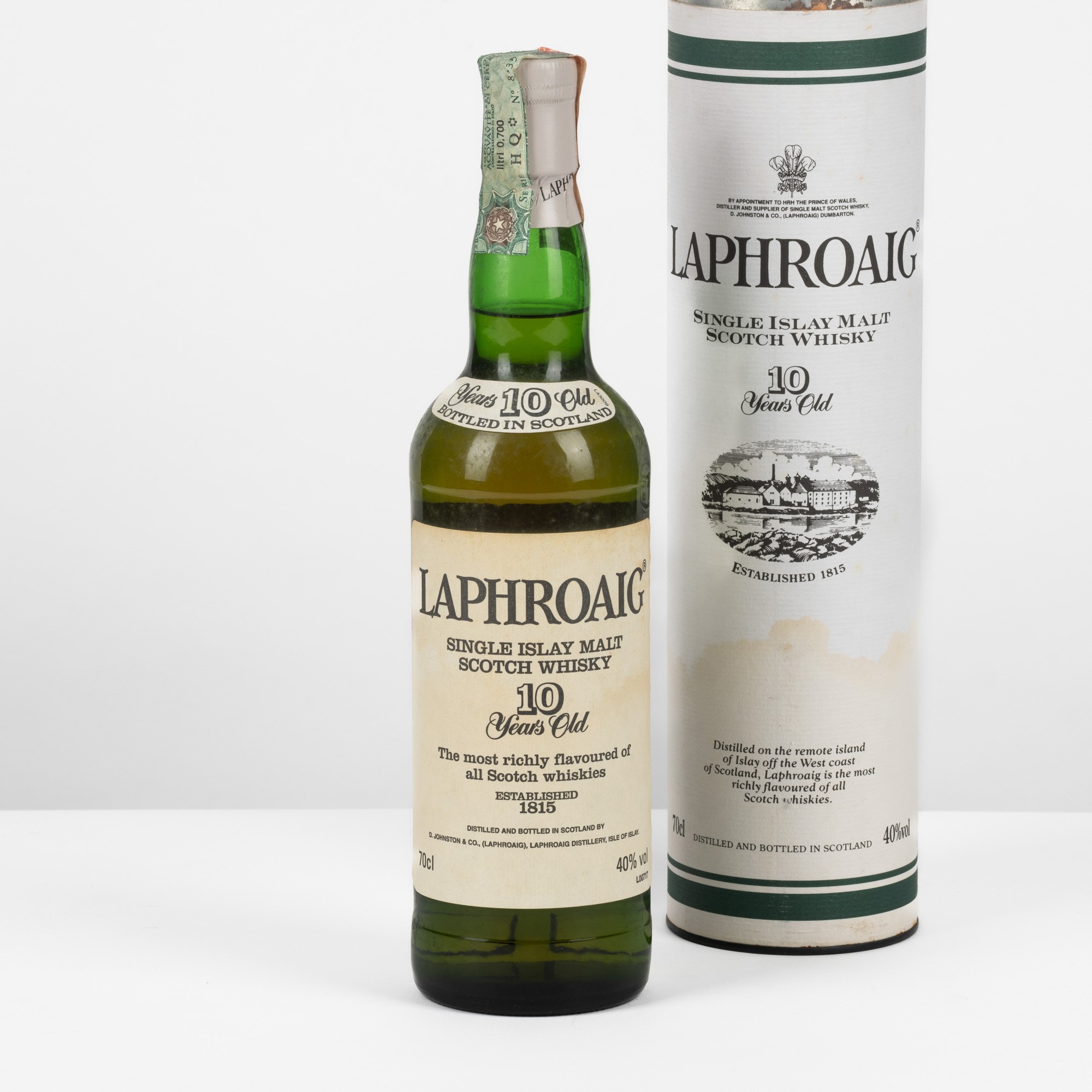 Laphroaig 10 Years Old, Islay Malt Scotch Whisky