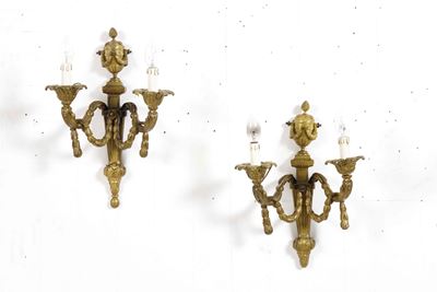 Applique in bronzo dorato, Coppia a due luci, XIX secolo