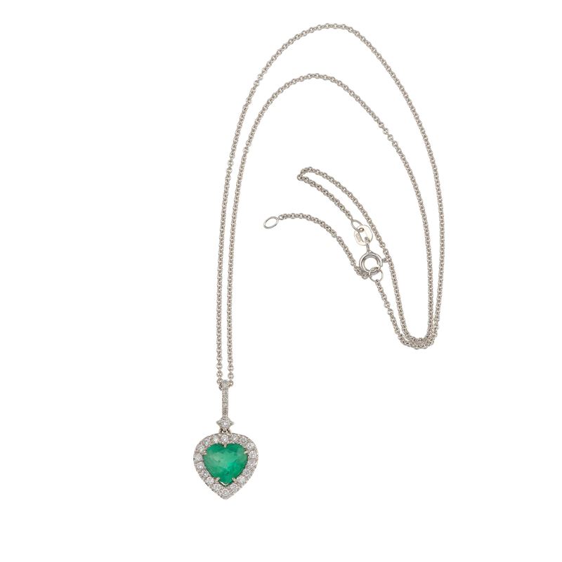 Emerald diamond and gold pendant necklcace  - Auction Jewels - Cambi Casa d'Aste
