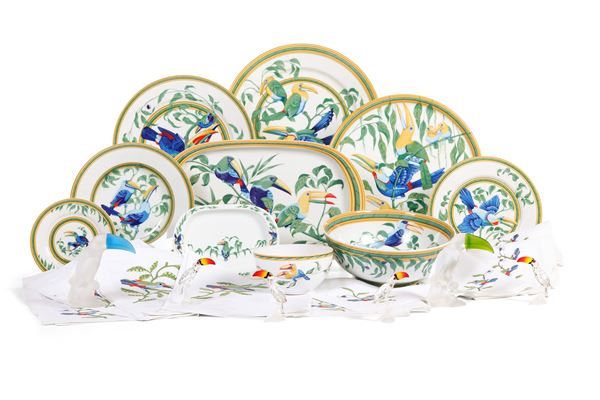 Servizio da tavola Hermès "Tucano" Limoges, verso la fine del XX secolo 