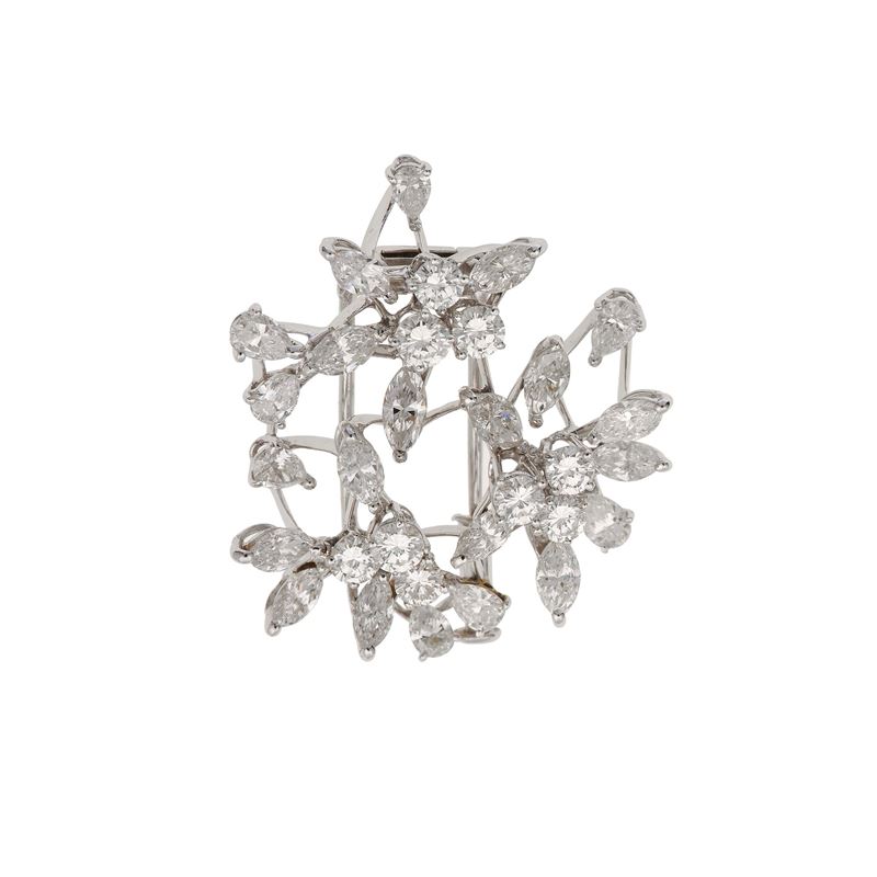 Diamond and gold brooch. Fitted case. Maker's Mark for Misani  - Auction Fine Jewellery - Cambi Casa d'Aste