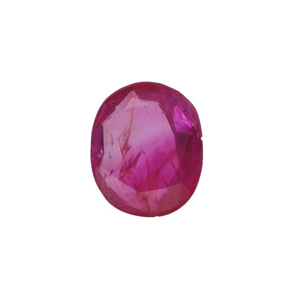 Burma ruby weighing 2.06 carats and diamond ring. Gemmological Report R.A.G. Torino n. C25030mn