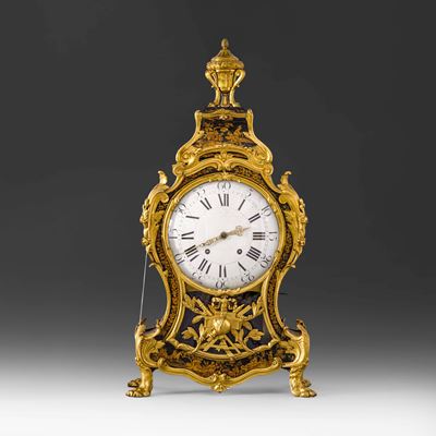 Pendola Cartel, Francia XVIII secolo, legno dipinto e bronzo dorato