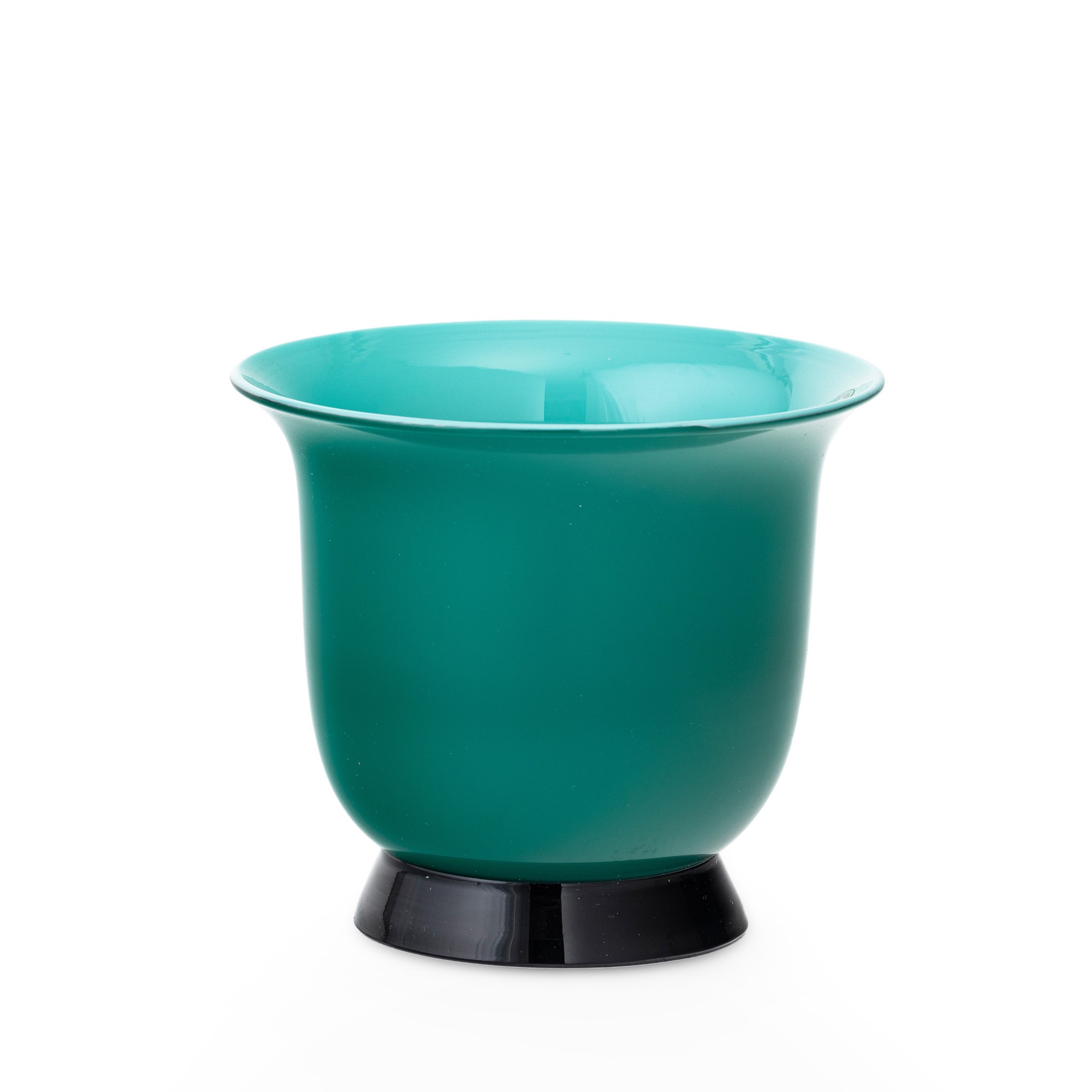 Venini, Vaso in vetro soffiato opalino verde, Murano, 1996