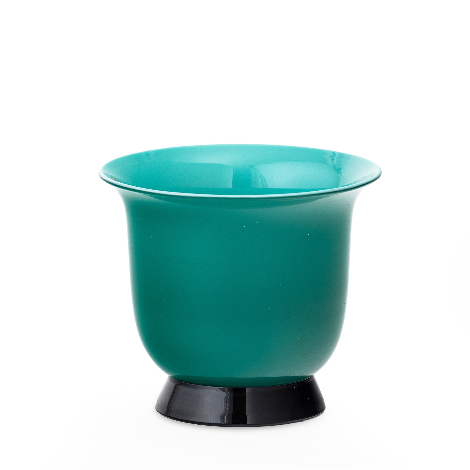 Venini, Vaso in vetro soffiato opalino verde, Murano, 1996