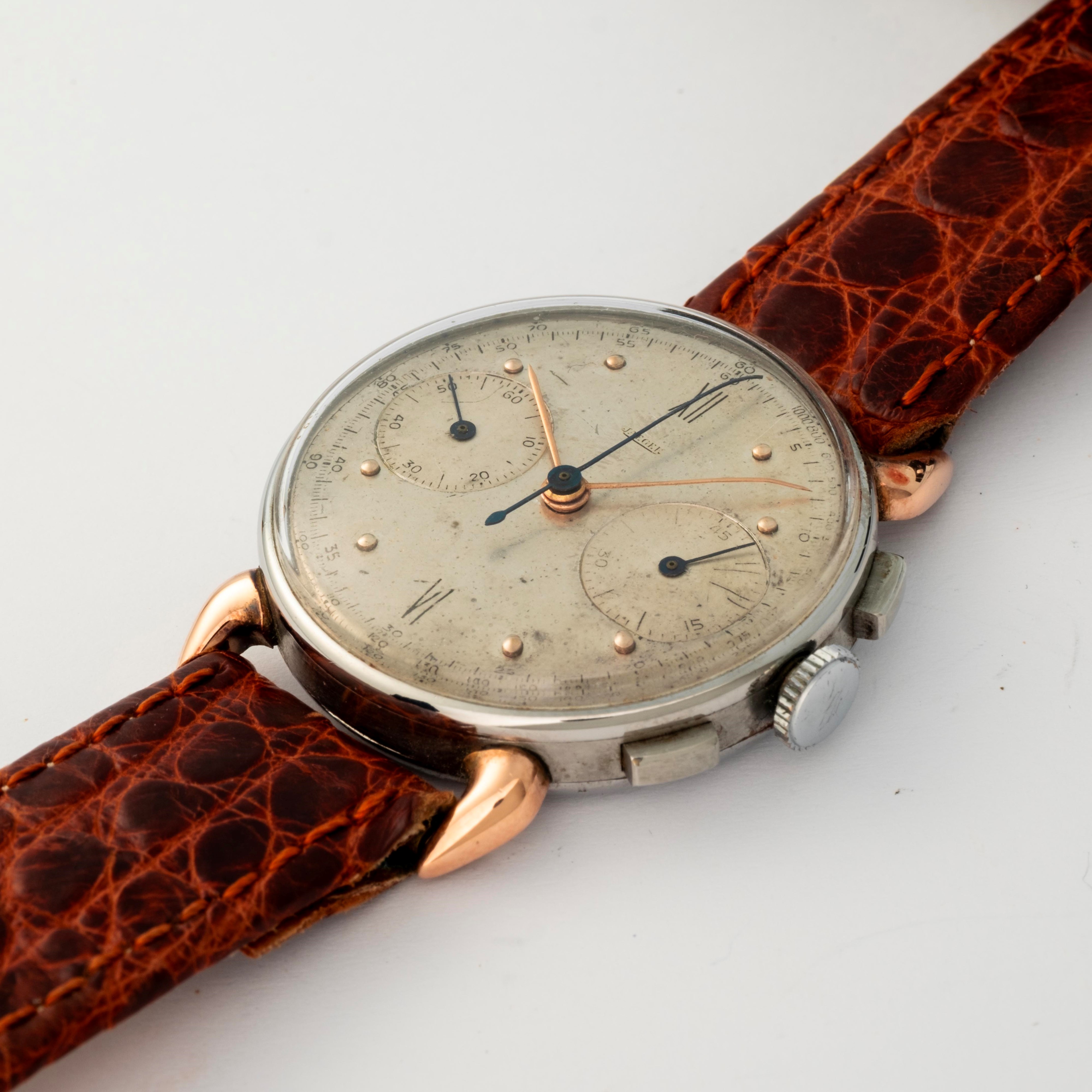 Jaeger - Cronografo tasti quadri con due contatori, carica manuale in acciaio e oro rosa, circa 1...