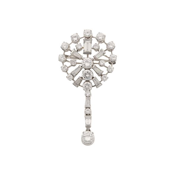 Diamond and gold brooch. Signed Cirio-Bonisoli