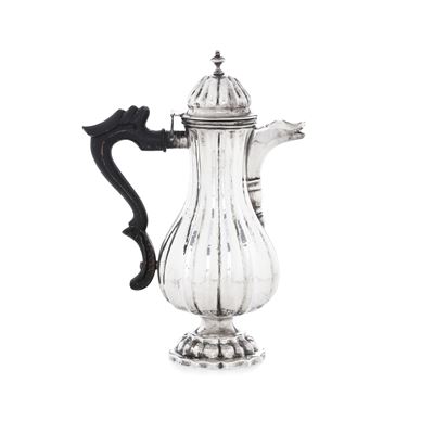 Caffettiera. Argenteria Artistica Italiana del XX Secolo