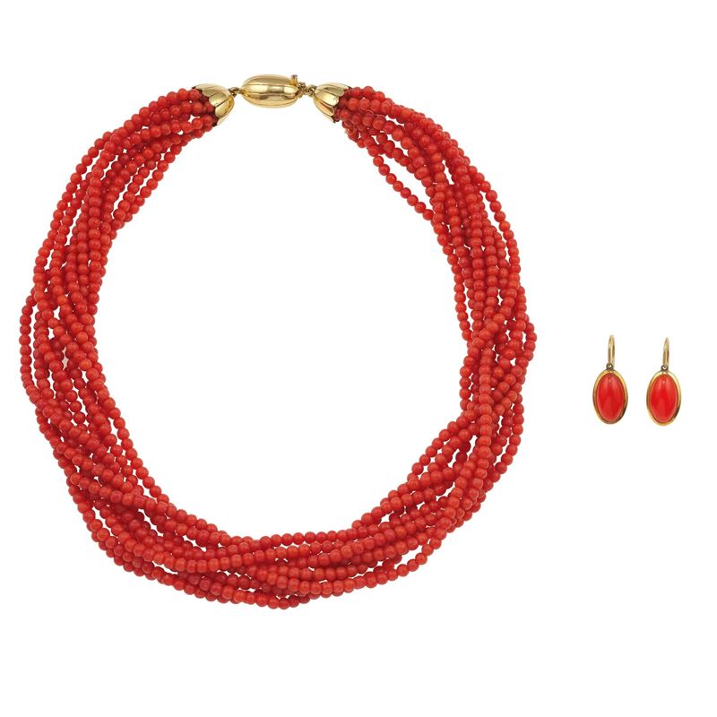 Coral and gold necklace and a pair of coral and gold earrings  - Auction Jewels - Cambi Casa d'Aste