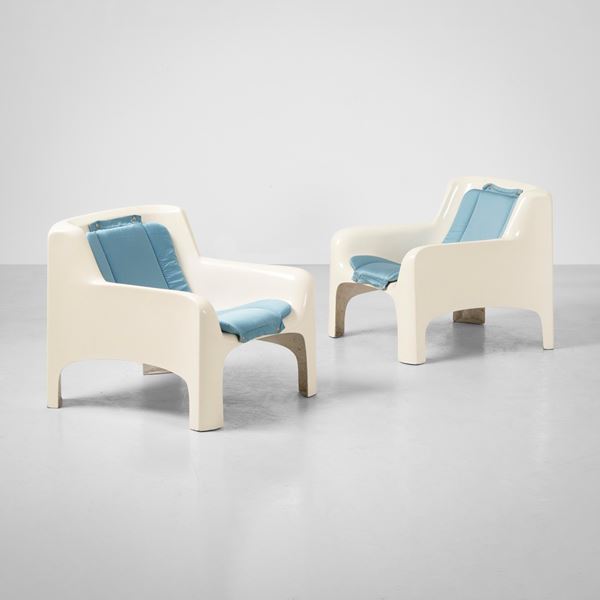 Due poltrone mod. Gaia