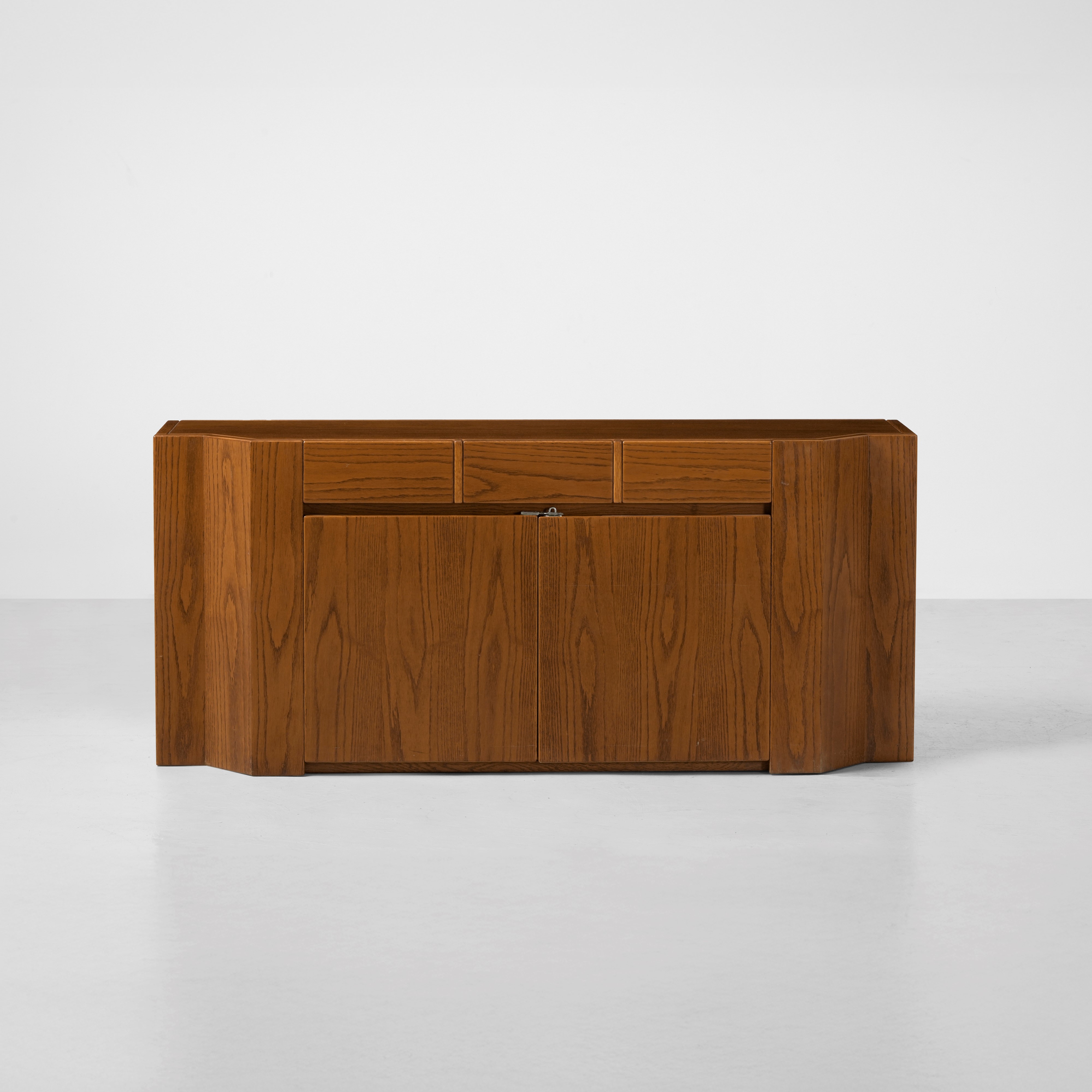 Giuseppe Rivadossi - Mobile contenitore in legno