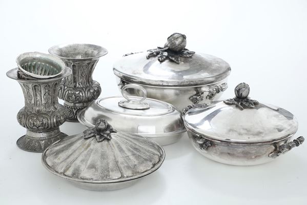 Tavolino da lavoro in legno. XX secolo