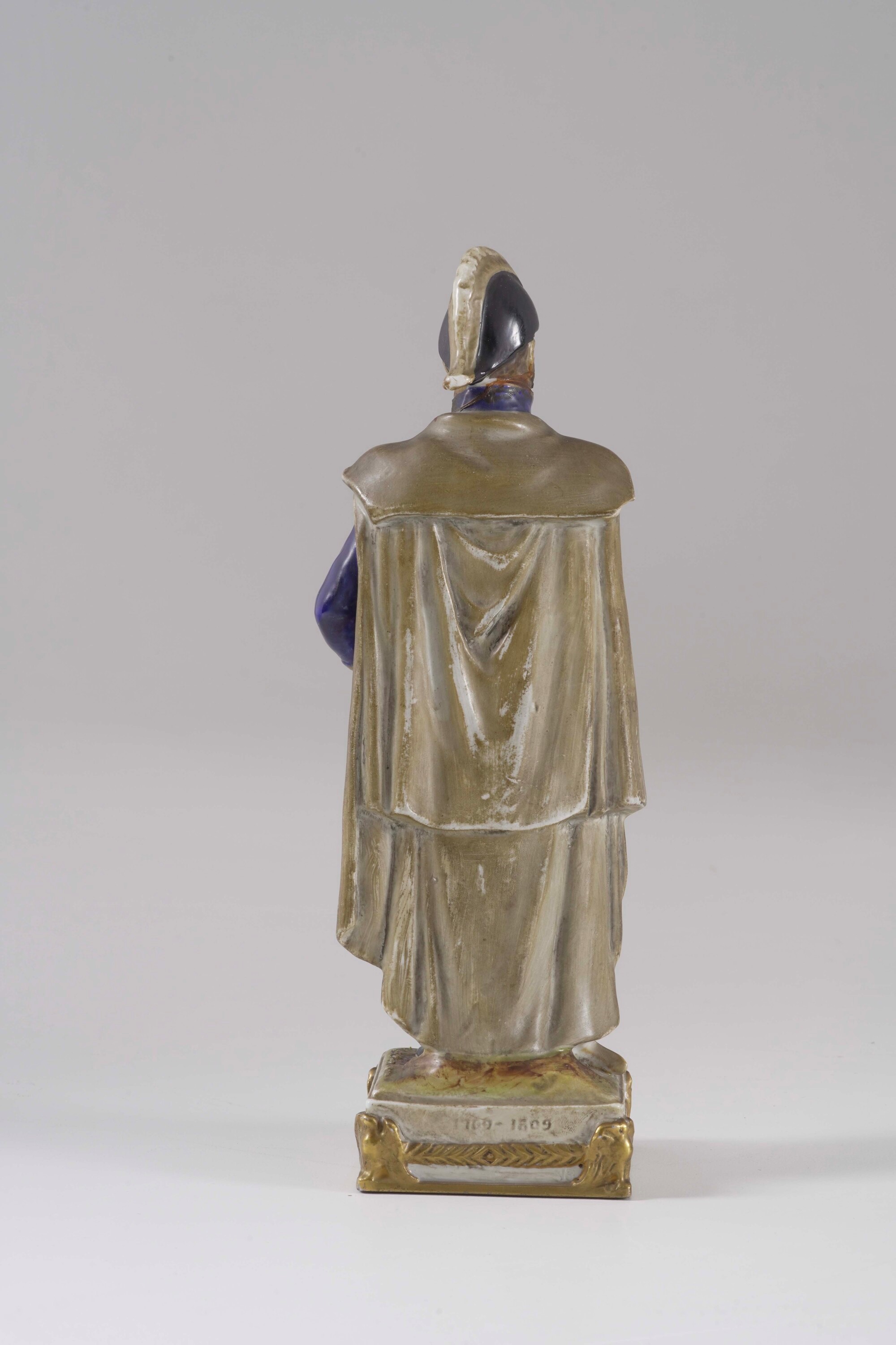 Figura di generale napoleonico, porcellana dipinta e decorata, altezza cm 24 (probabile produzion...