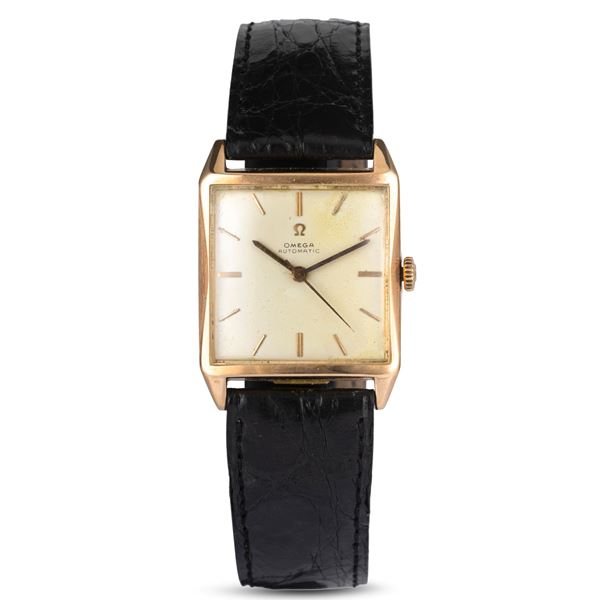 Orologio di forma ref. 161.031 in oro rosa 18k, quadrante argentè con indici applicati, carica automatica,  [..]