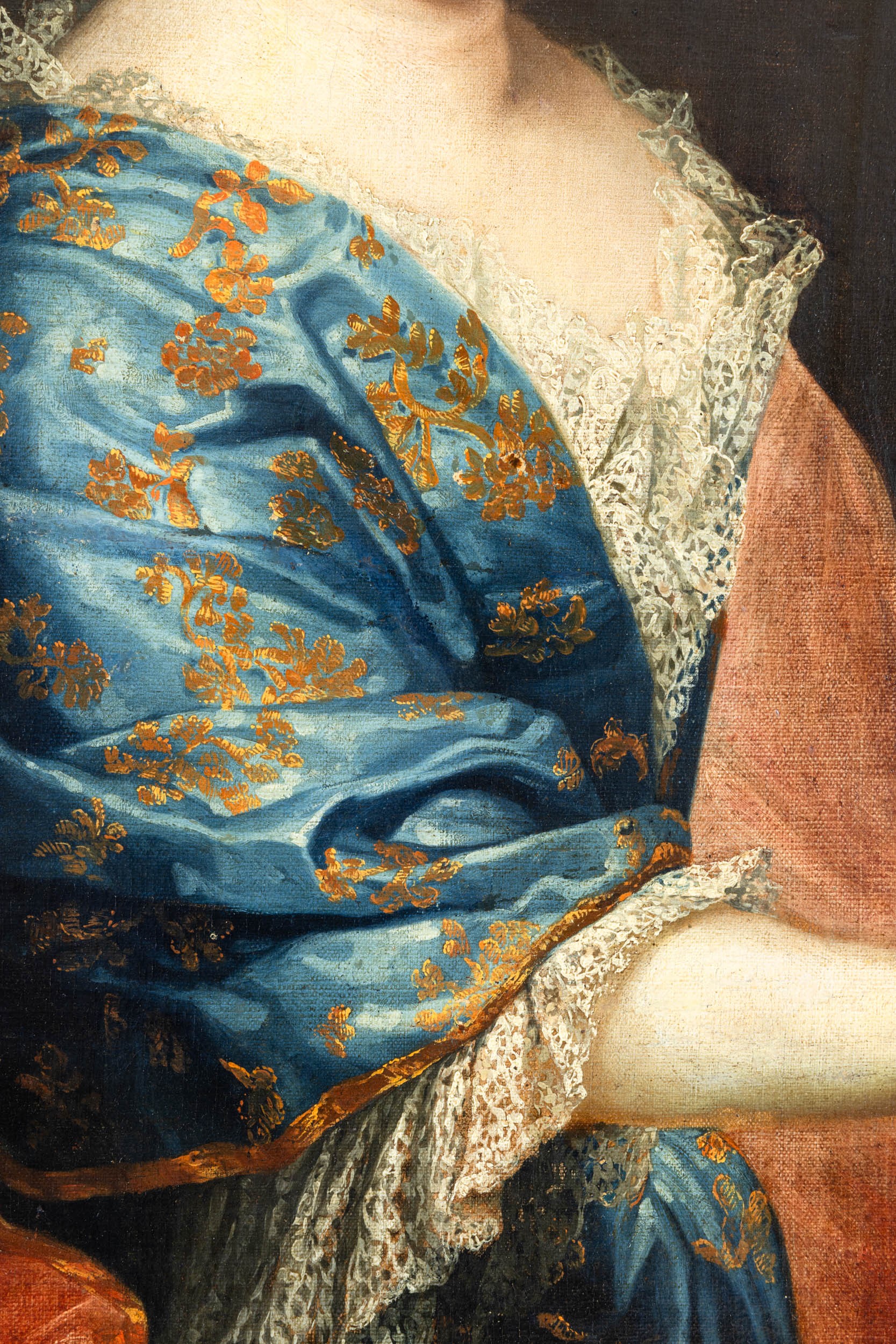 Scuola francese del XVIII secolo, Ritratto di gentildonna con drappo rosso e stemma nobiliare, ol...