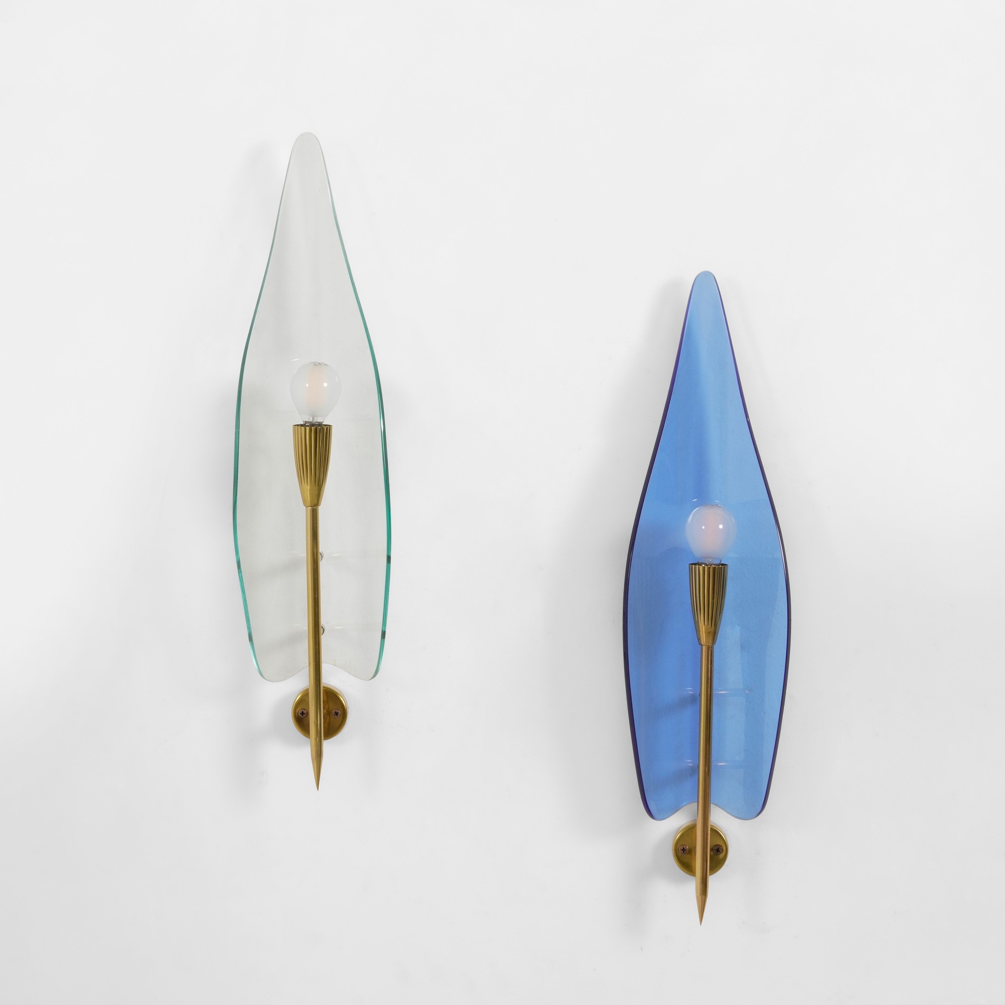 Cristal Art - Coppia di lampade da parete in ottone con diffusori in cristallo molato