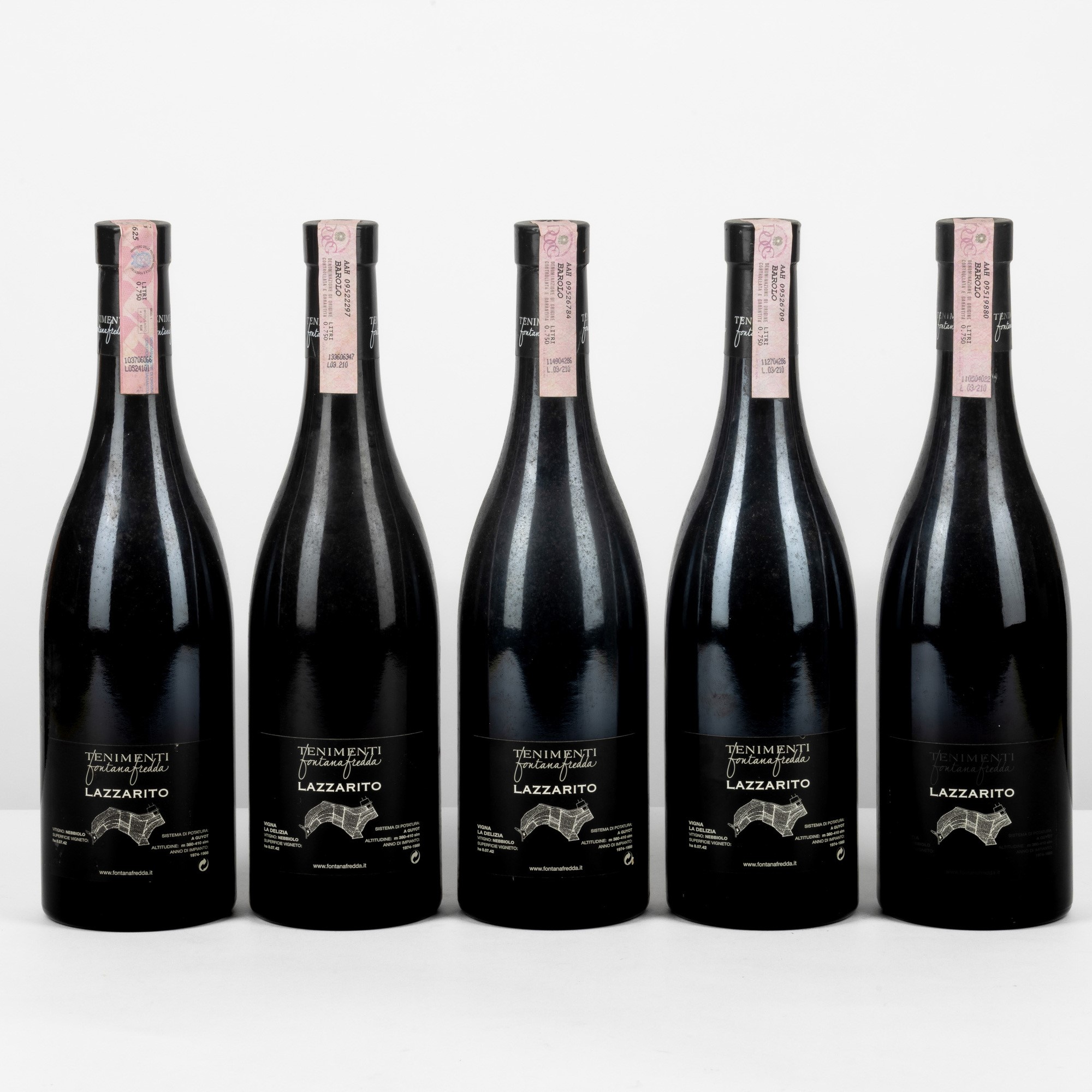 Barolo, Tenimenti Lazzarito Fontanafredda, 5 bottiglie, 1999 e 2001, 75 cl