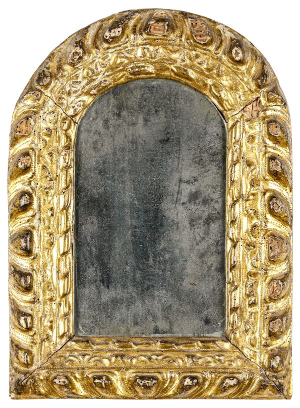 Cornice centinata. Italia XVI-XVII secolo