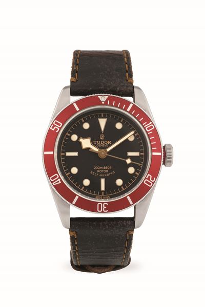 Black Bay ref. 79220R, orologio automatico in acciaio con quadrante nero e ghiera rossa, circa 20...