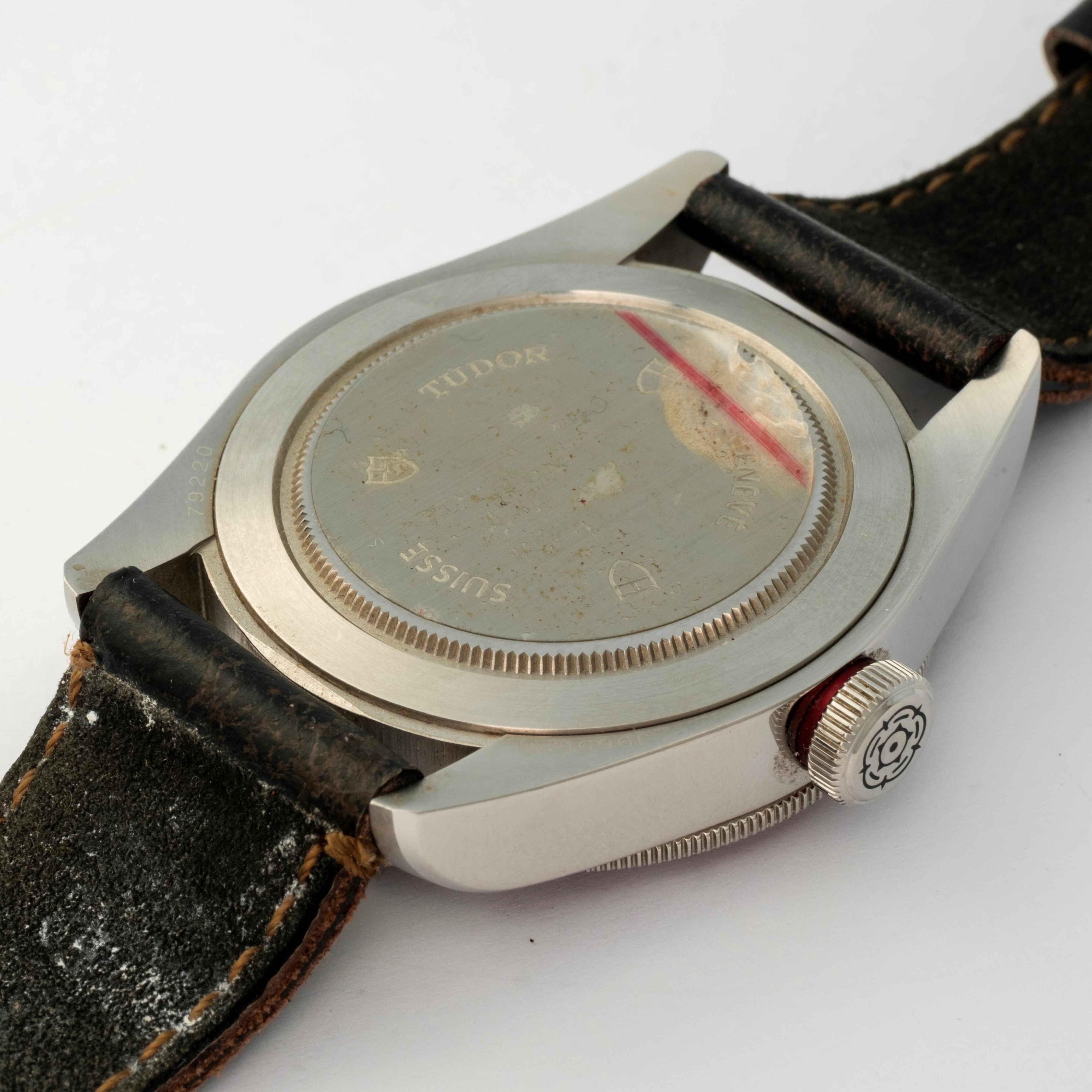 Tudor - Black Bay ref. 79220R, orologio automatico in acciaio con quadrante nero e ghiera rossa, ...