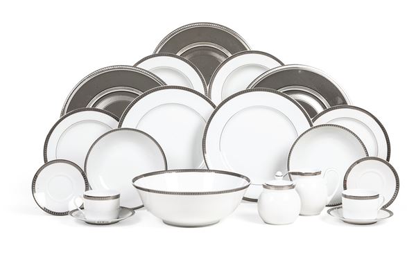 Servizio da tavola “Malmaison” Francia, Manifattura Christofle, XX secolo