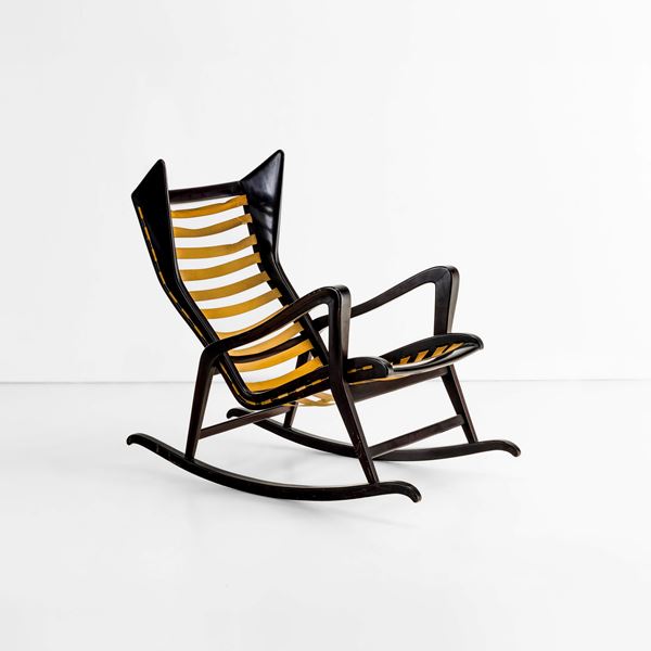 Poltrona a dondolo mod. 572