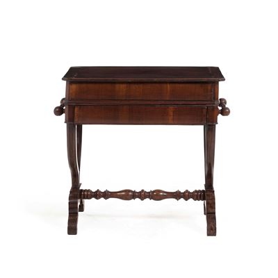 Tavolino da lavoro in legno, piano apribile, Fine XIX - Inizio XX secolo