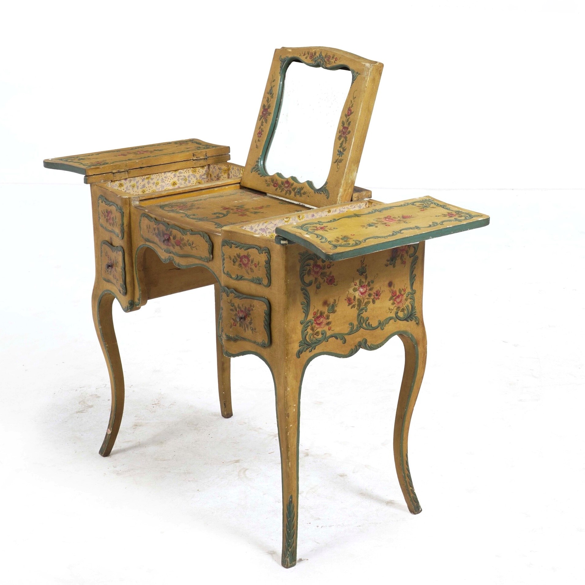 Toilette in legno laccato, XX secolo