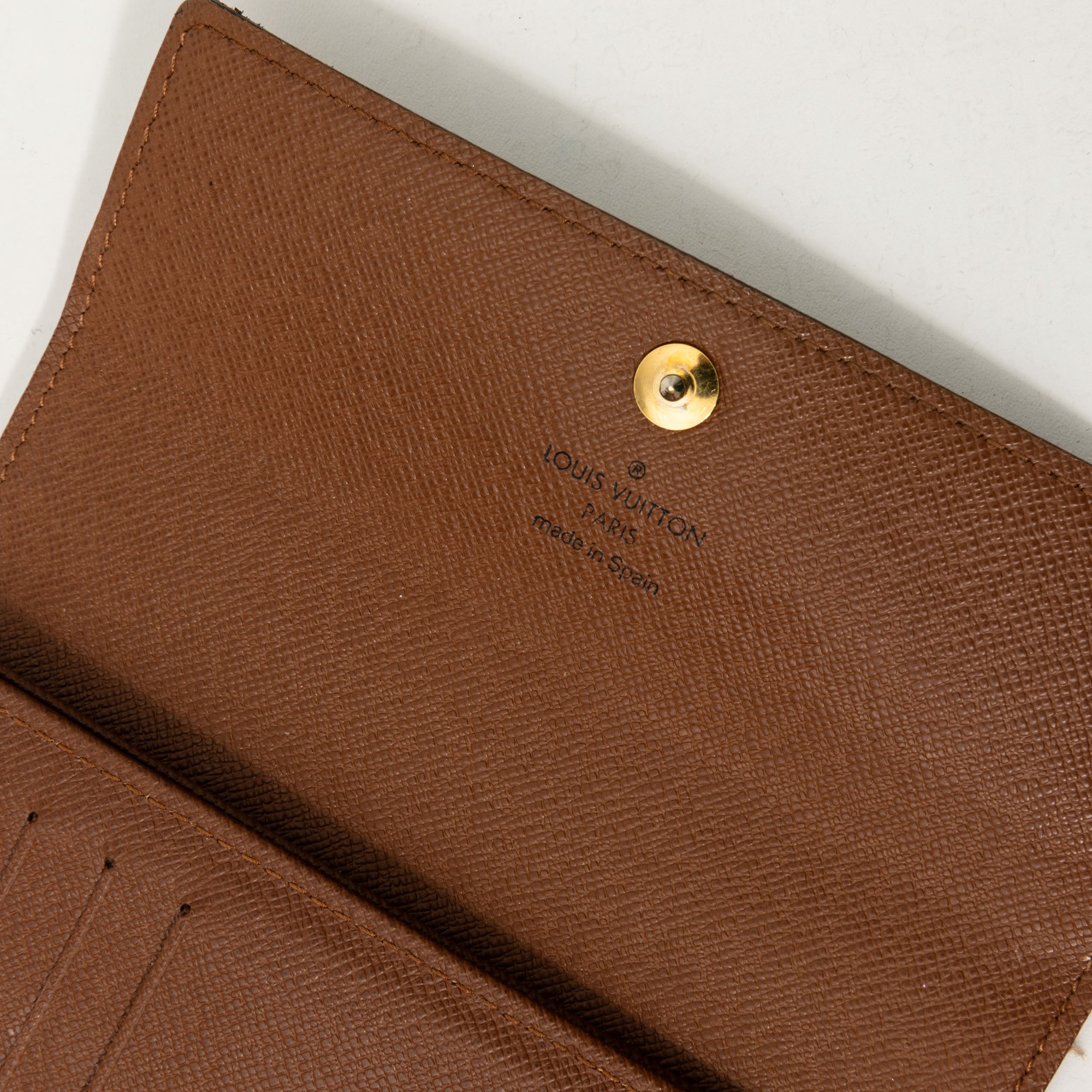 Louis Vuitton, Portafoglio Alexandra