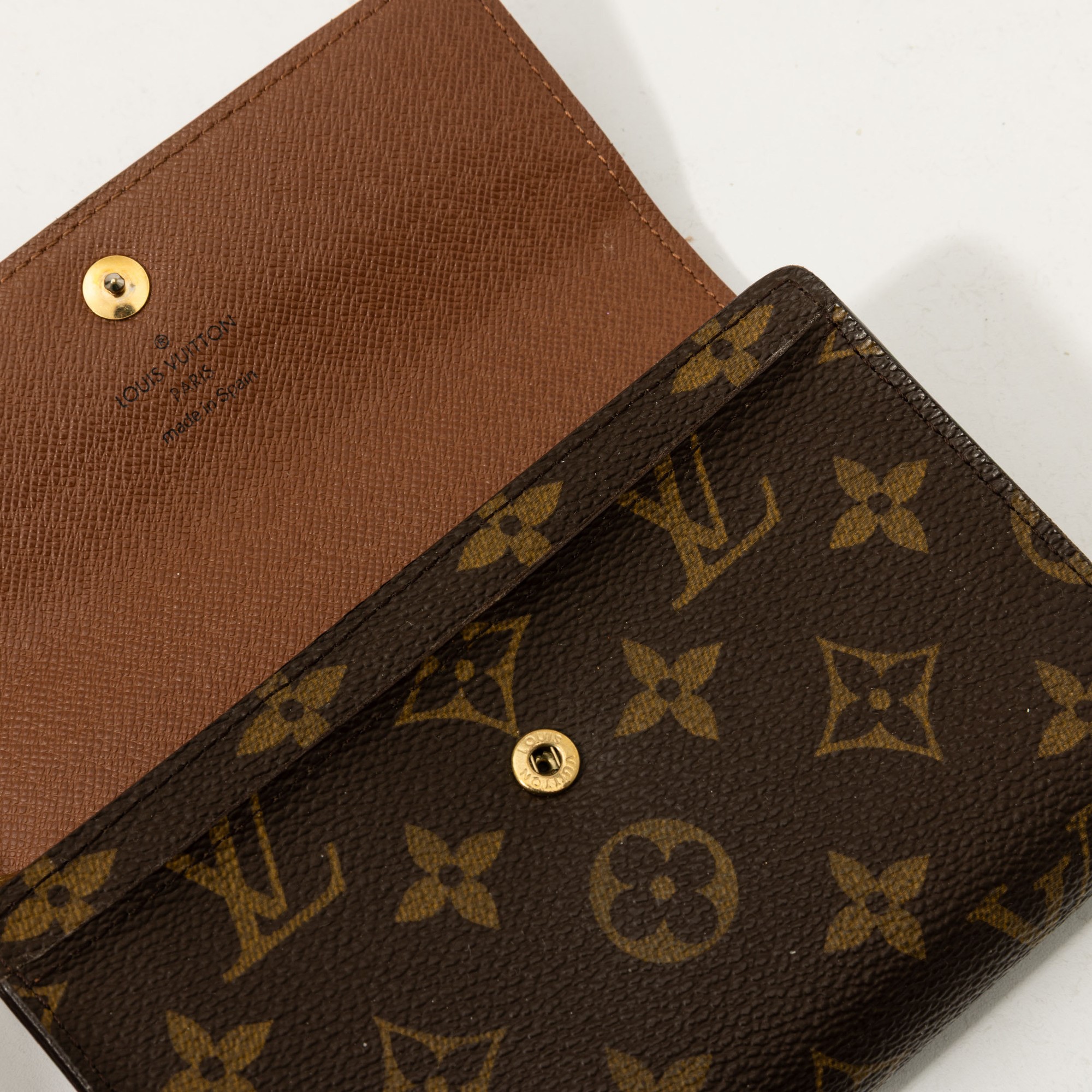 Louis Vuitton, Portafoglio Alexandra