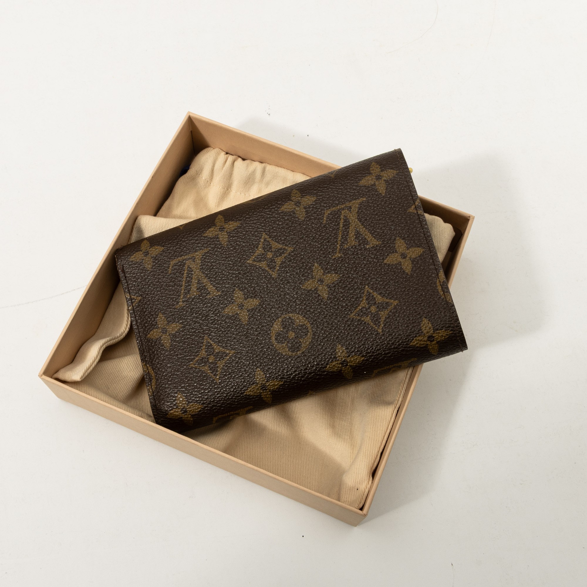 Louis Vuitton, Portafoglio Alexandra
