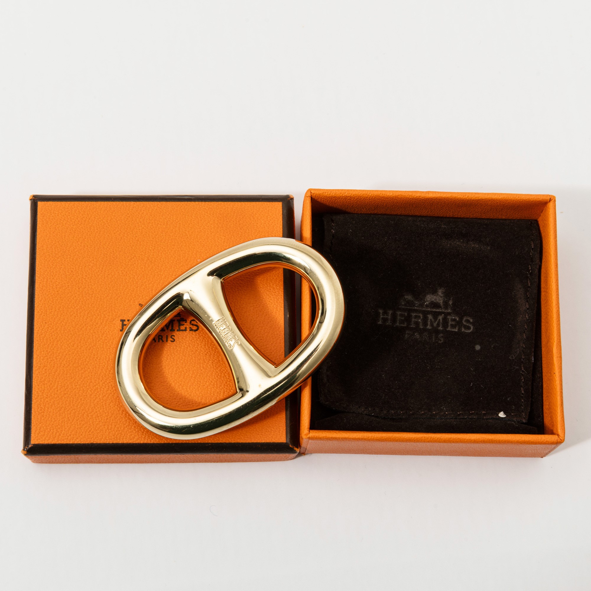 Hermès, Ferma Foulard