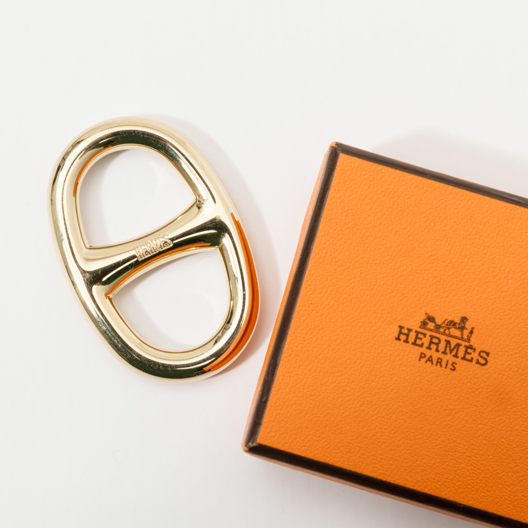 Hermès, Ferma Foulard