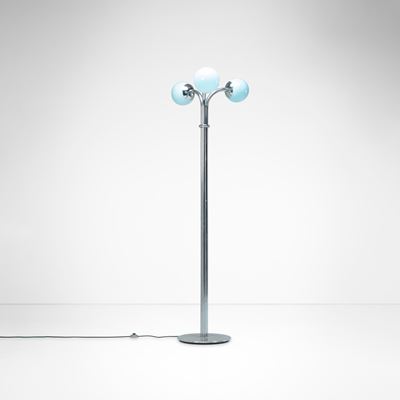 Lampada da terra mod. Excelsior, metallo cromato e vetro opalino colorato