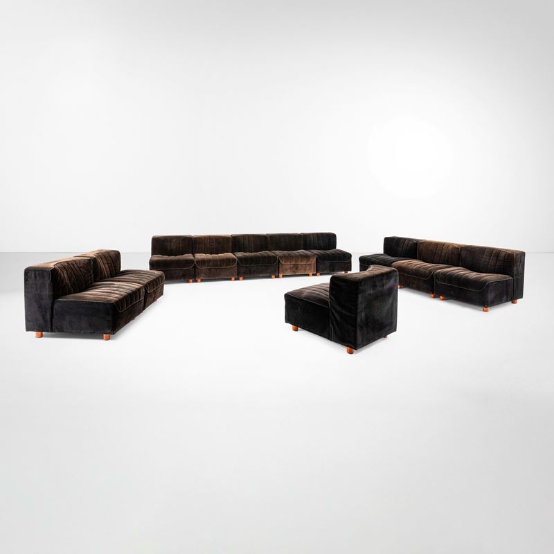 Tito Agnoli : Divano modulare della serie Novemila  - Auction Design - Cambi Casa d'Aste