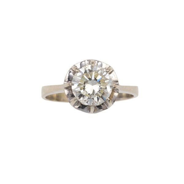 Anello con diamante taglio brillante di ct 1.60 circa