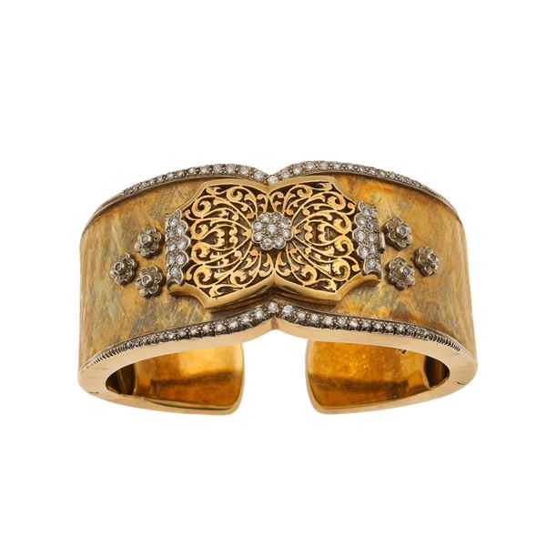 Patek Philippe. Orologio per signora con piccoli diamanti