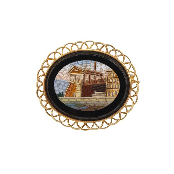 Micromosaic and gold brooch