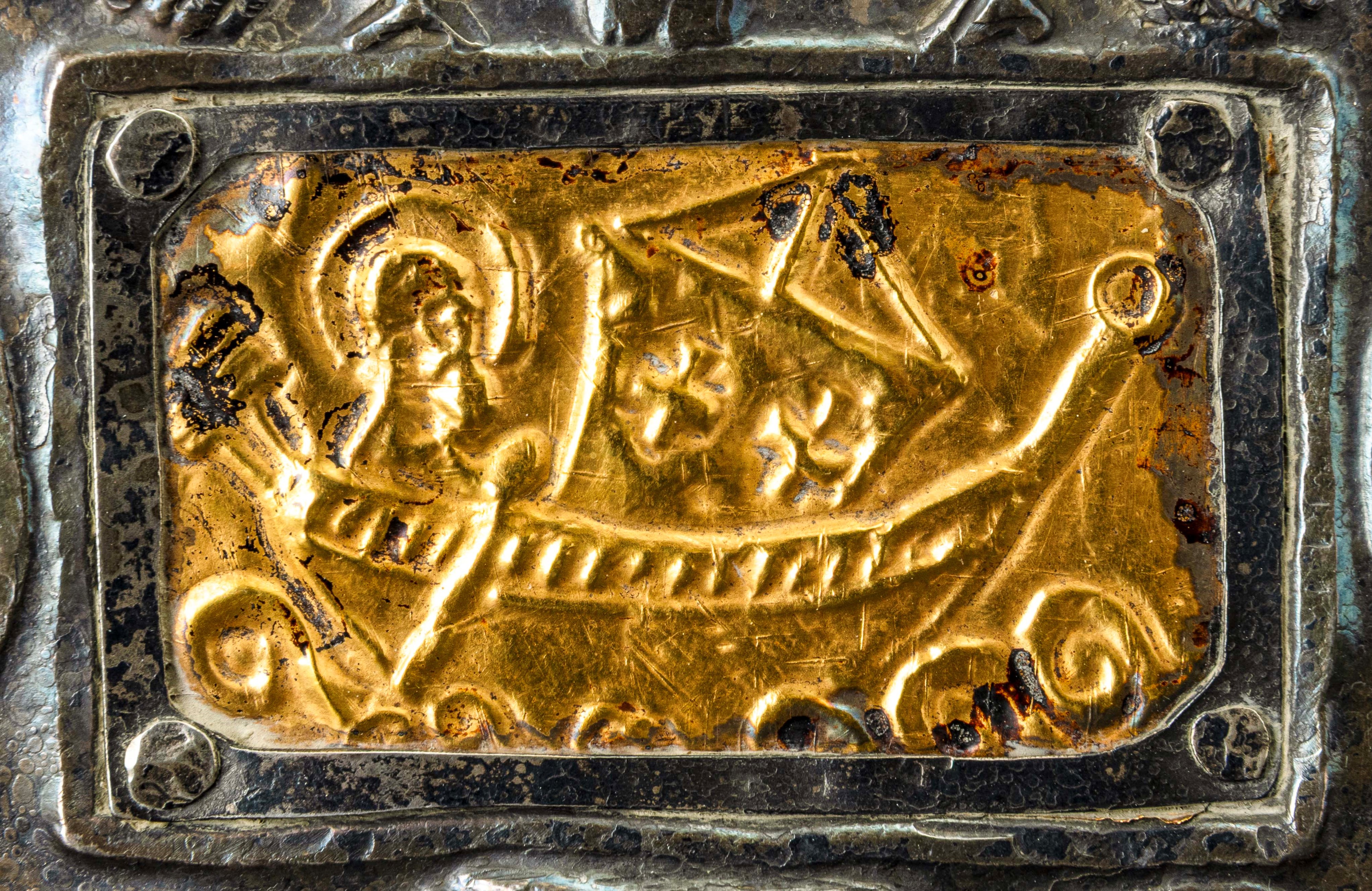Placca devozionale. Oreficeria medievale, X-XI secolo