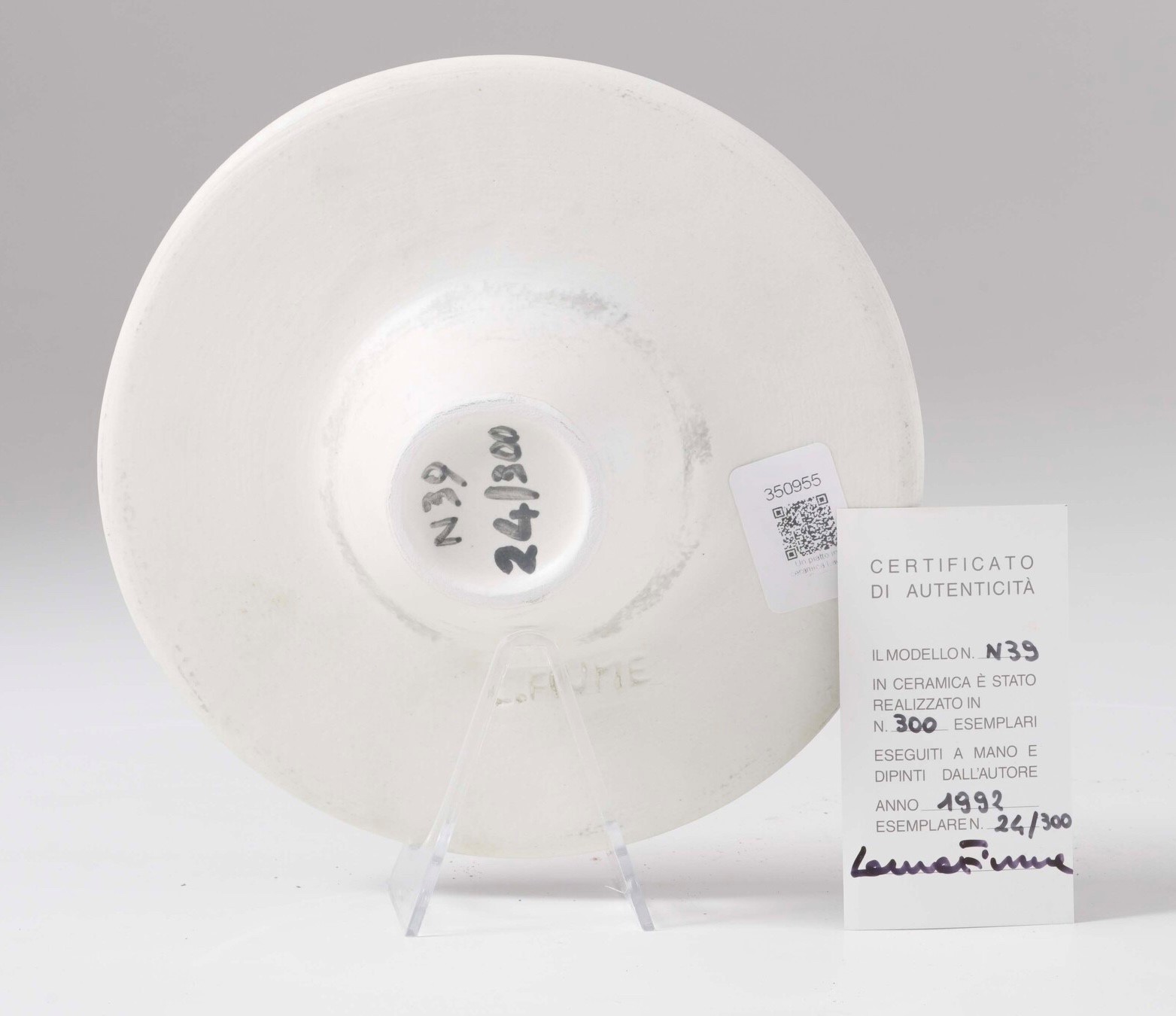 Laura Fiume, Piatto in ceramica decorato