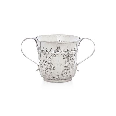 Porringer. Londra, 1772, Argentiere John Deacon